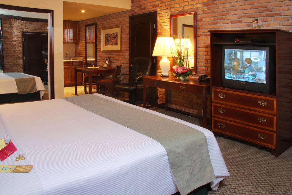Four Points By Sheraton Saltillo Habitación foto